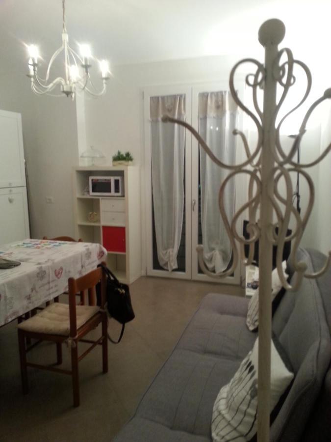 Nuovo Bilocale In Via Lagomaggio, 31 Rimini Exterior foto
